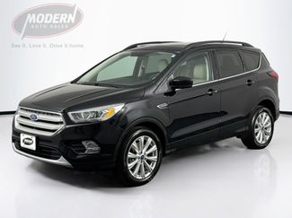 Used 2019 Ford Escape SEL video 1