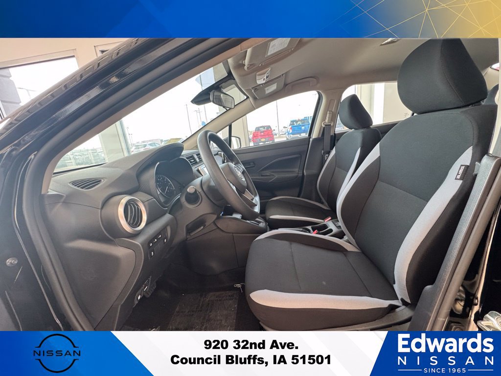 New 2025 Nissan Versa S w/ Trunk Package FWD image 19