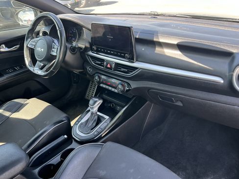 Used 2022 Kia Forte GT-Line image 14