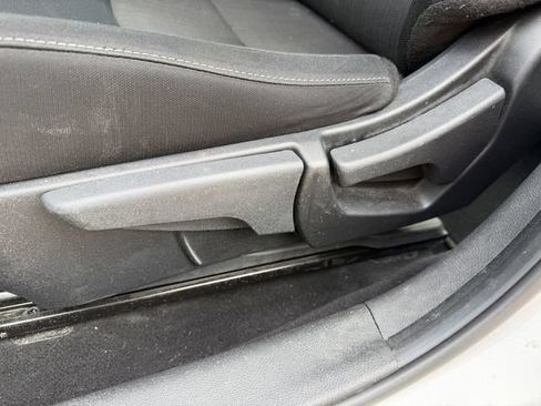 Used 2023 Nissan Sentra SV FWD image 25