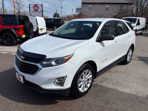 Used 2019 Chevrolet Equinox LS image 7