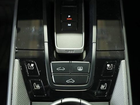 Used 2020 Porsche 911 Carrera S image 22