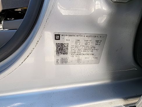 Used 2018 Chevrolet Silverado 1500 LT w/ All Star Edition image 31