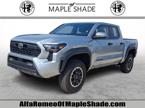 Used 2024 Toyota Tacoma TRD Off-Road AWD/4WD image 1