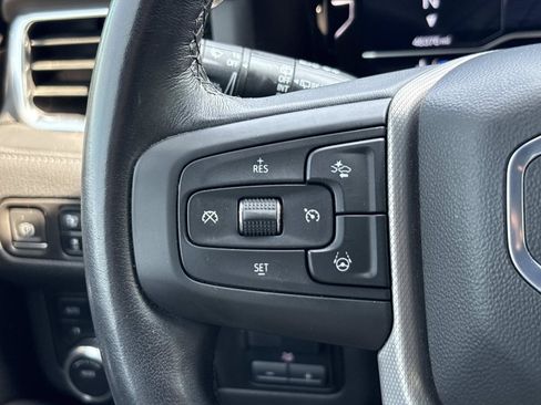 Used 2024 GMC Yukon XL Denali w/ Advanced Technology Package AWD/4WD image 19