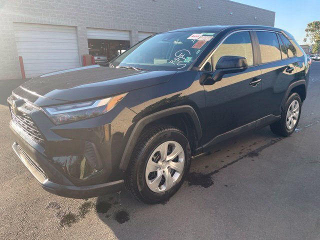 Certified 2025 Toyota RAV4 LE FWD image 4