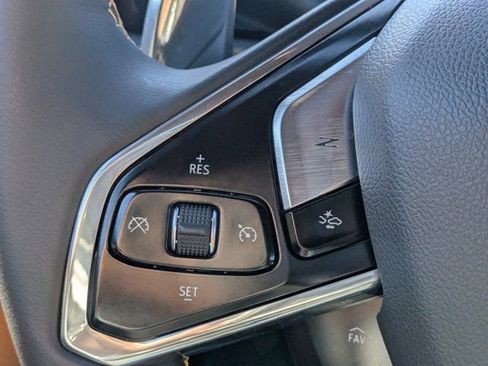 Used 2024 Chevrolet Corvette Stingray Preferred Cpe w/ Chrome Exterior Badge Package image 18