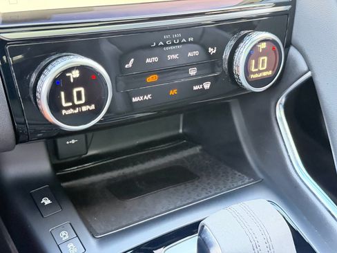 Used 2021 Jaguar E-PACE SE AWD/4WD image 26