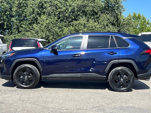 Used 2024 Toyota RAV4 XLE FWD image 7