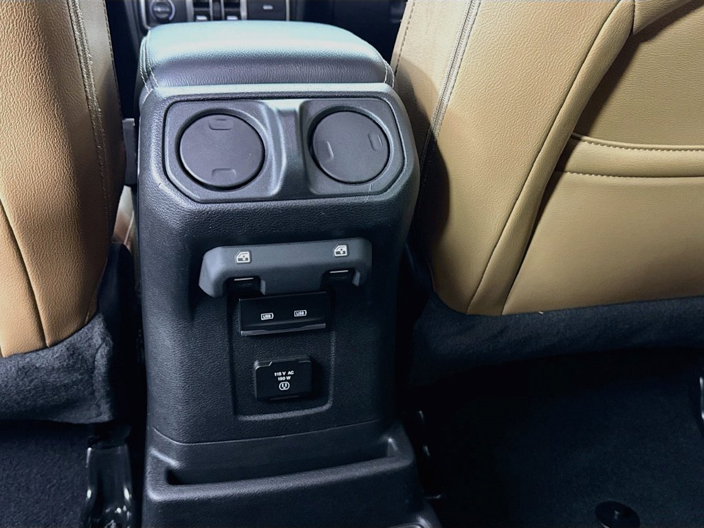Used 2021 Jeep Wrangler Unlimited Sahara w/ Cold Weather Group AWD/4WD image 24