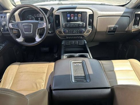 Used 2018 GMC Sierra 1500 Denali AWD/4WD image 15