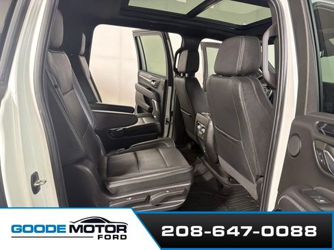 Used 2023 GMC Yukon XL Denali w/ Max Trailering Package AWD/4WD image 23