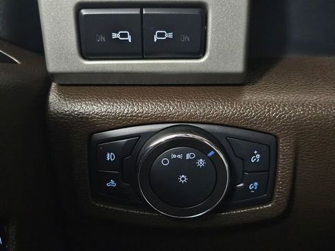 Used 2018 Ford F150 King Ranch w/ Equipment Group 601A Luxury image 36