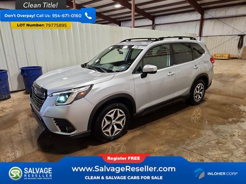 Used 2022 Subaru Forester Premium AWD/4WD image 1