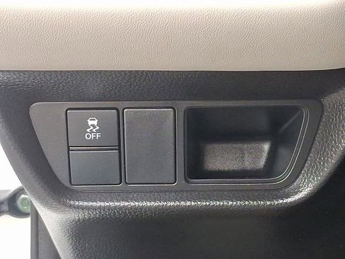 Used 2025 Honda HR-V LX image 26