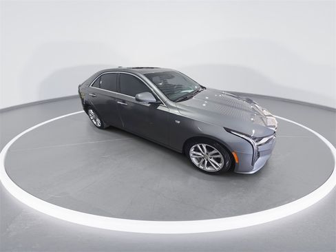 Used 2021 Cadillac CT4 Luxury w/ Sun And Sound Package image 2