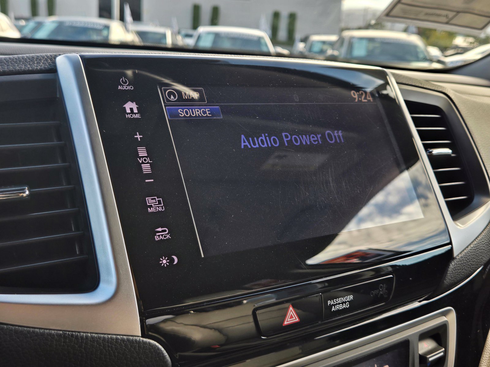 Used 2018 Honda Pilot Touring image 21