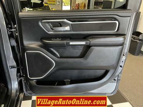 Used 2020 RAM 1500 Laramie w/ Sport Appearance Package AWD/4WD image 35