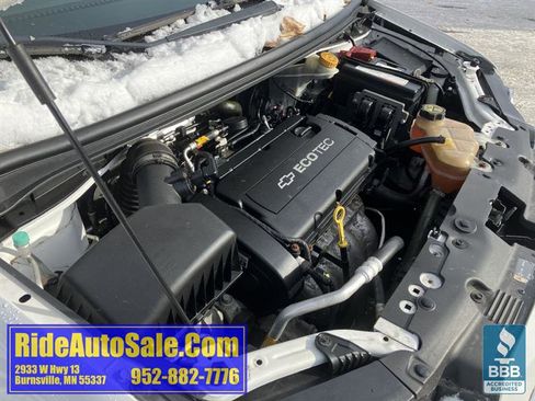 Used 2012 Chevrolet Sonic LT image 18