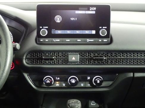 Used 2024 Honda HR-V LX image 24