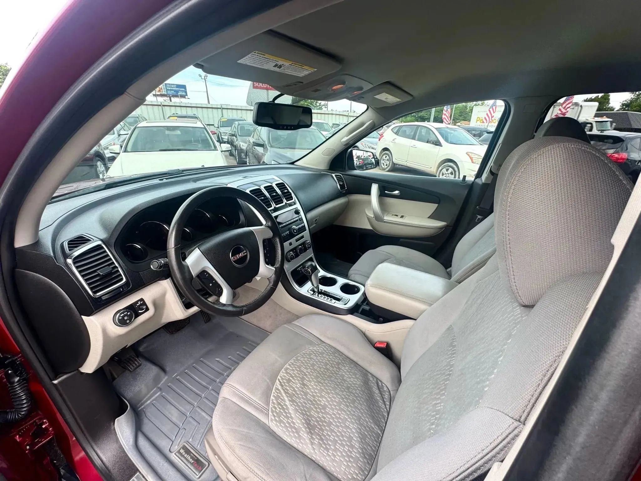 Used 2011 GMC Acadia SLE FWD image 7