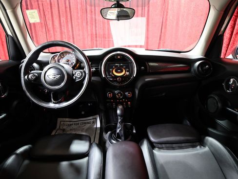 Used 2018 MINI Cooper S FWD image 15