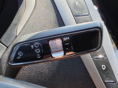 Used 2020 Lincoln MKZ Reserve image 34