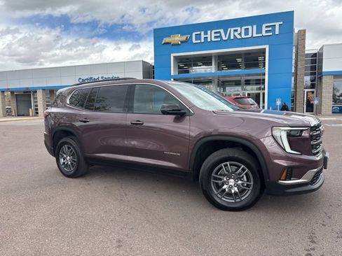 Certified 2025 GMC Acadia Elevation AWD/4WD image 1