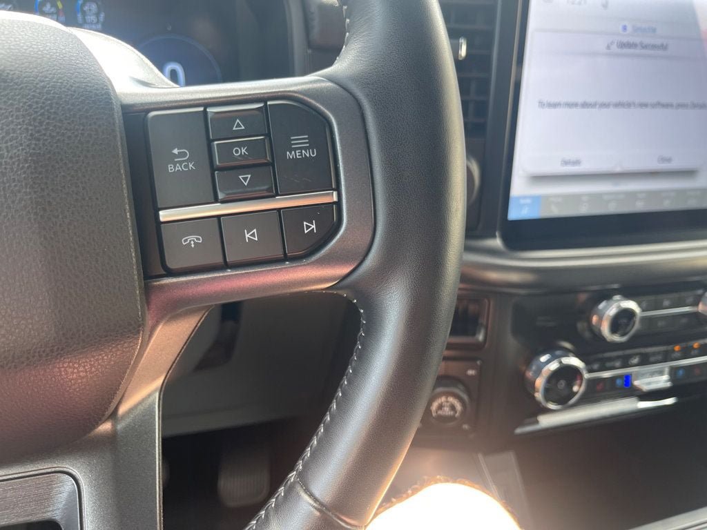 Used 2024 Ford F150 Lariat AWD/4WD image 16