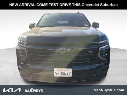 Used 2025 Chevrolet Suburban RST