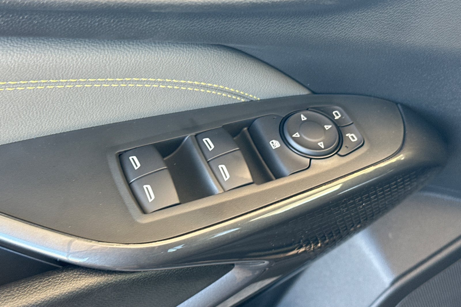 New 2026 Chevrolet Trax ACTIV w/ Driver Confidence Package FWD image 12
