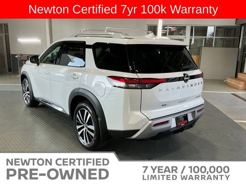 Used 2025 Nissan Pathfinder Platinum w/ Cargo Package FWD image 30