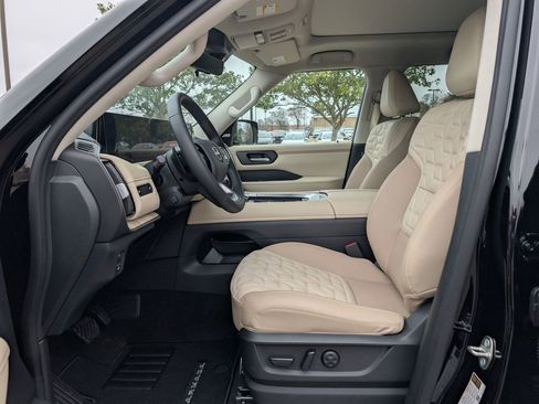 New 2026 Nissan Armada Platinum image 15