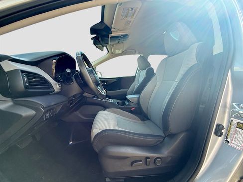 Used 2024 Subaru Outback Premium image 22