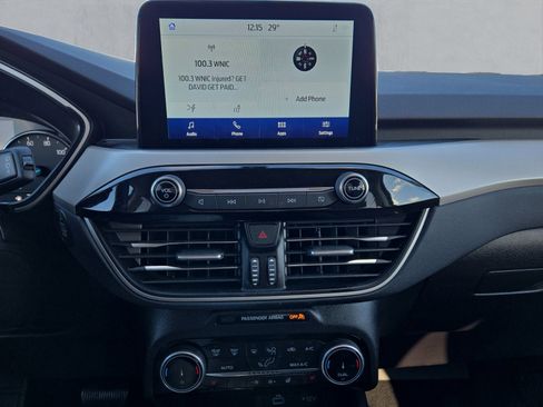 Certified 2022 Ford Escape SE w/ Convenience Package image 17