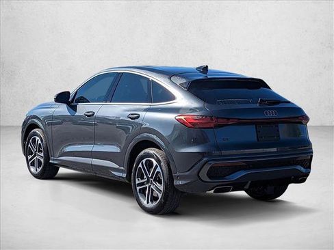 New 2025 Audi Q5 Prestige image 8