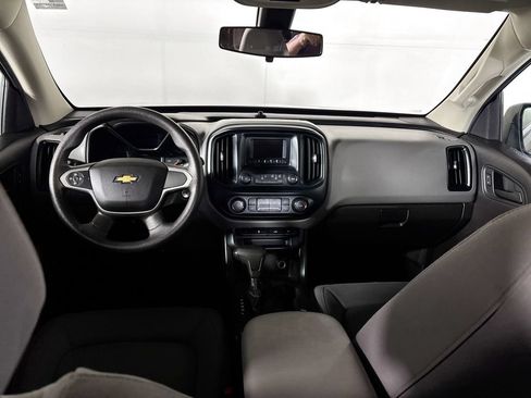 Used 2017 Chevrolet Colorado W/T w/ WT Convenience Package RWD image 12