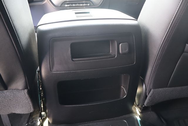 Used 2018 Chevrolet Silverado 1500 LTZ AWD/4WD image 26
