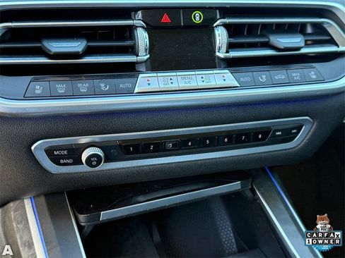 Used 2020 BMW X7 xDrive40i w/ Premium Package image 24