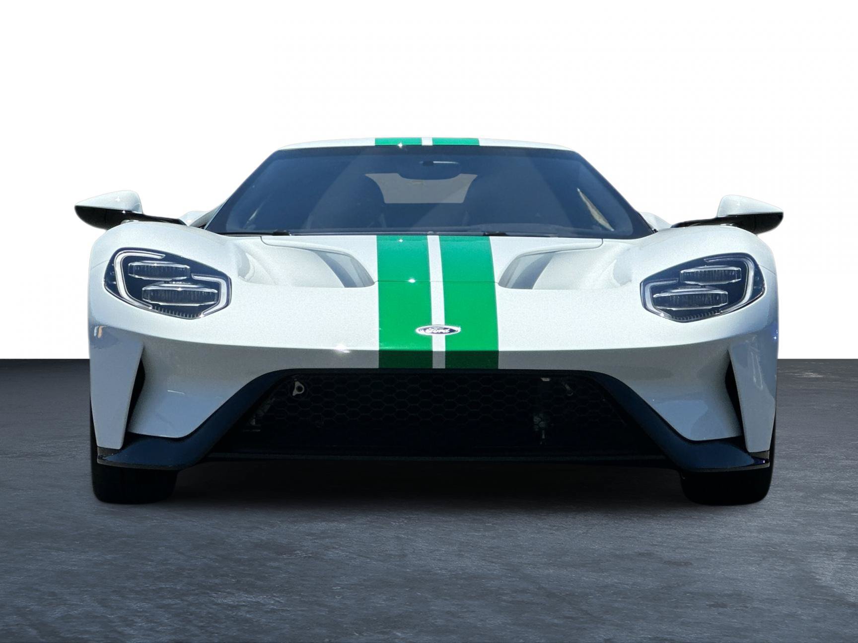 Used 2022 Ford GT RWD image 9