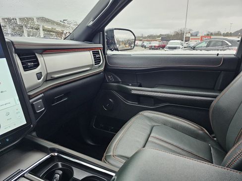 Certified 2022 Ford Expedition Timberline image 25