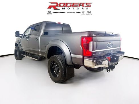 Used 2019 Ford F350 Lariat w/ Lariat Ultimate Package AWD/4WD image 6