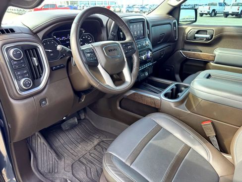 Used 2021 GMC Sierra 1500 Denali w/ Denali Ultimate Package image 11