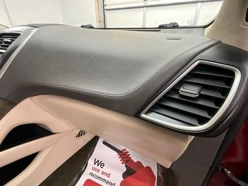 Used 2017 Lincoln MKX Select w/ Select Plus Package FWD image 15
