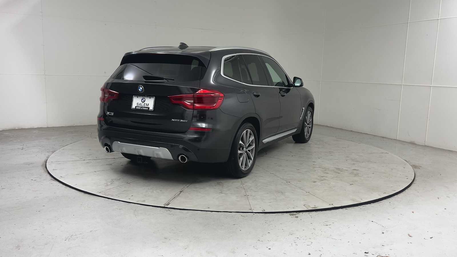 Used 2019 BMW X3 xDrive30i w/ Convenience Package AWD/4WD image 2