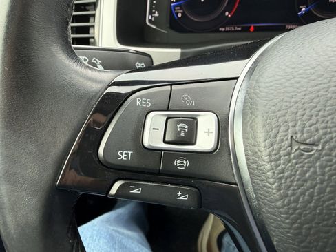 Used 2019 Volkswagen Atlas SEL Premium image 15