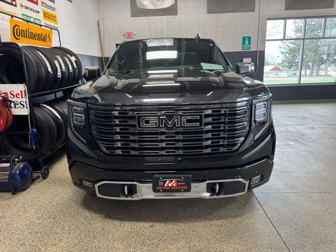 Used 2023 GMC Sierra 1500 Denali Ultimate AWD/4WD image 2