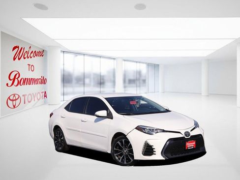 Certified 2017 Toyota Corolla SE w/ Body Protection Package image 2