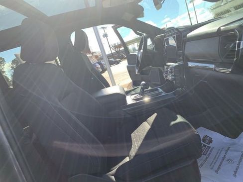 Used 2022 Ford F150 XLT w/ Equipment Group 302A High image 14