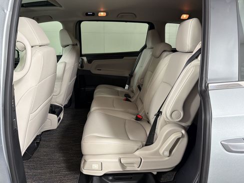 New 2026 Honda Odyssey EX-L image 15